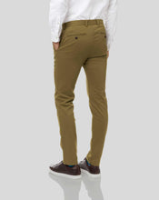 Load image into Gallery viewer, An Everyday Classic Moss Green Stretch Men Chinos - Mark Morphy
