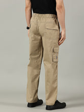 Load image into Gallery viewer, Relaxed Fit Twill Cargos Beige
