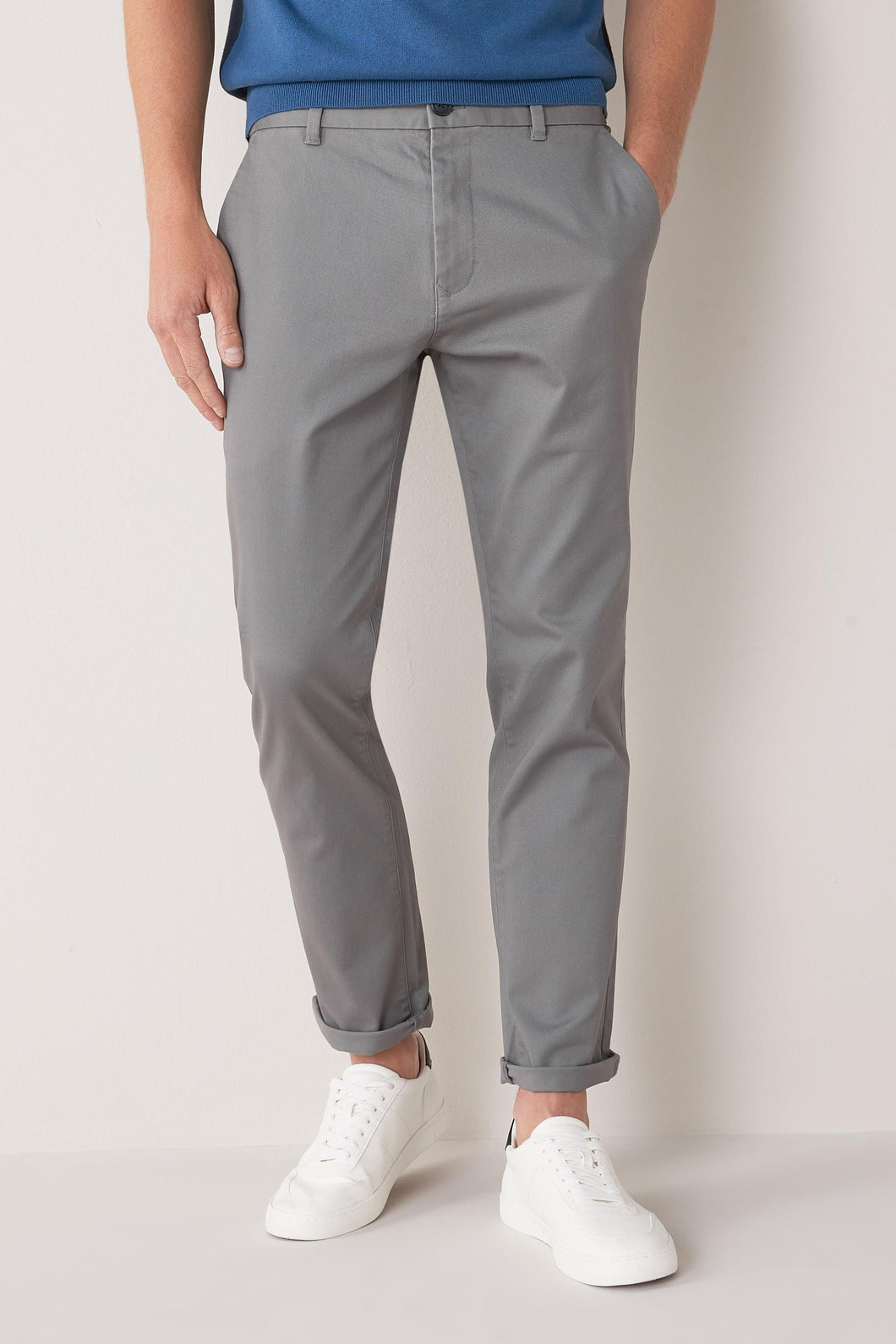 An Everyday Classic Grey Stretch Men Chinos